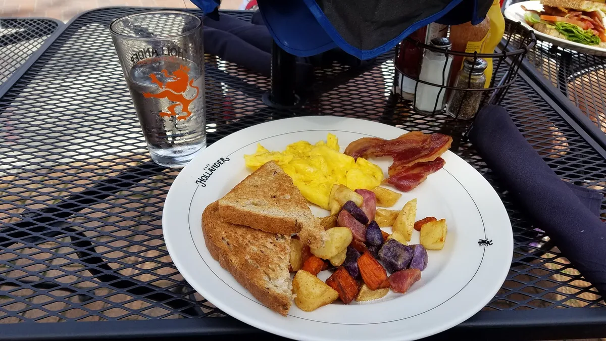 Café Hollander - Downer: Restaurant Food And Dining Photo