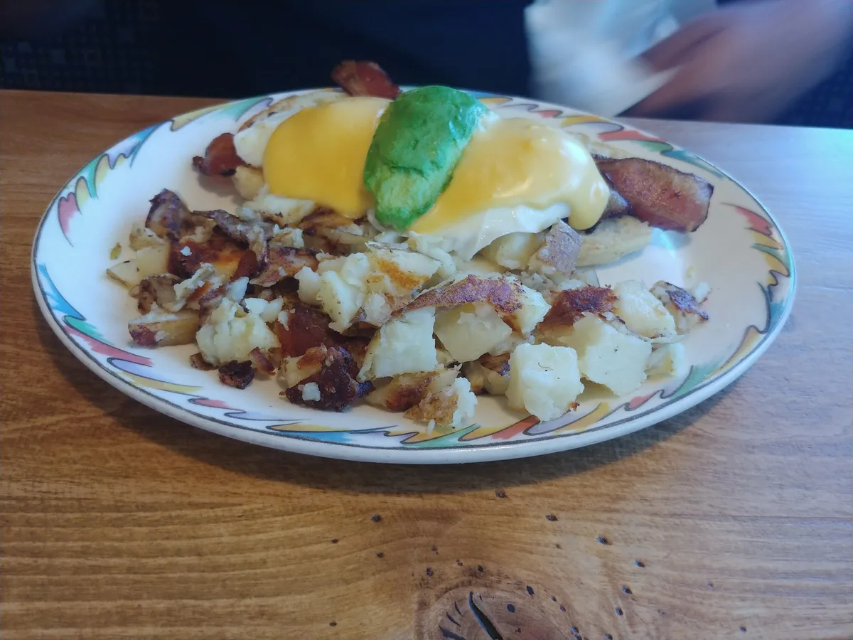 Brookfields Restaurant Roseville: Restaurant Food And Dining Photo