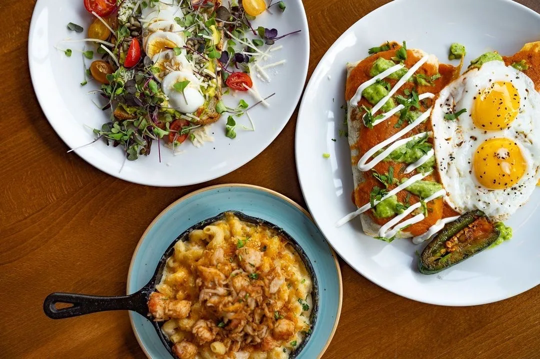 Rewind: Restaurant Photograph
