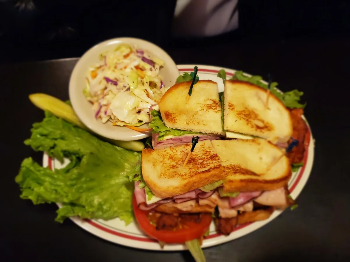 The Tam Restaurant & Pub: Restaurant Food And Dining Photo