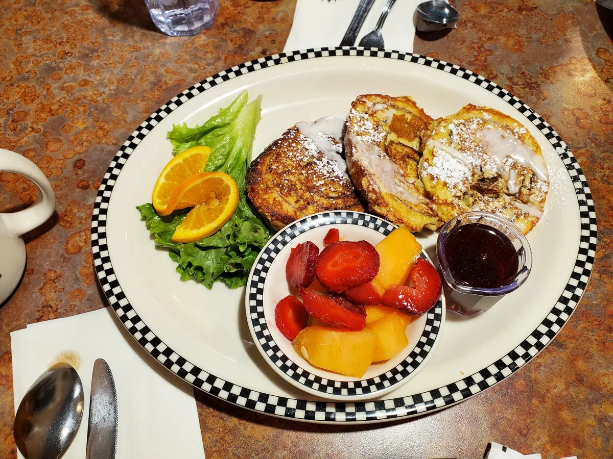 Black Bear Diner Las Vegas Tropicana: Restaurant Food And Dining Photo