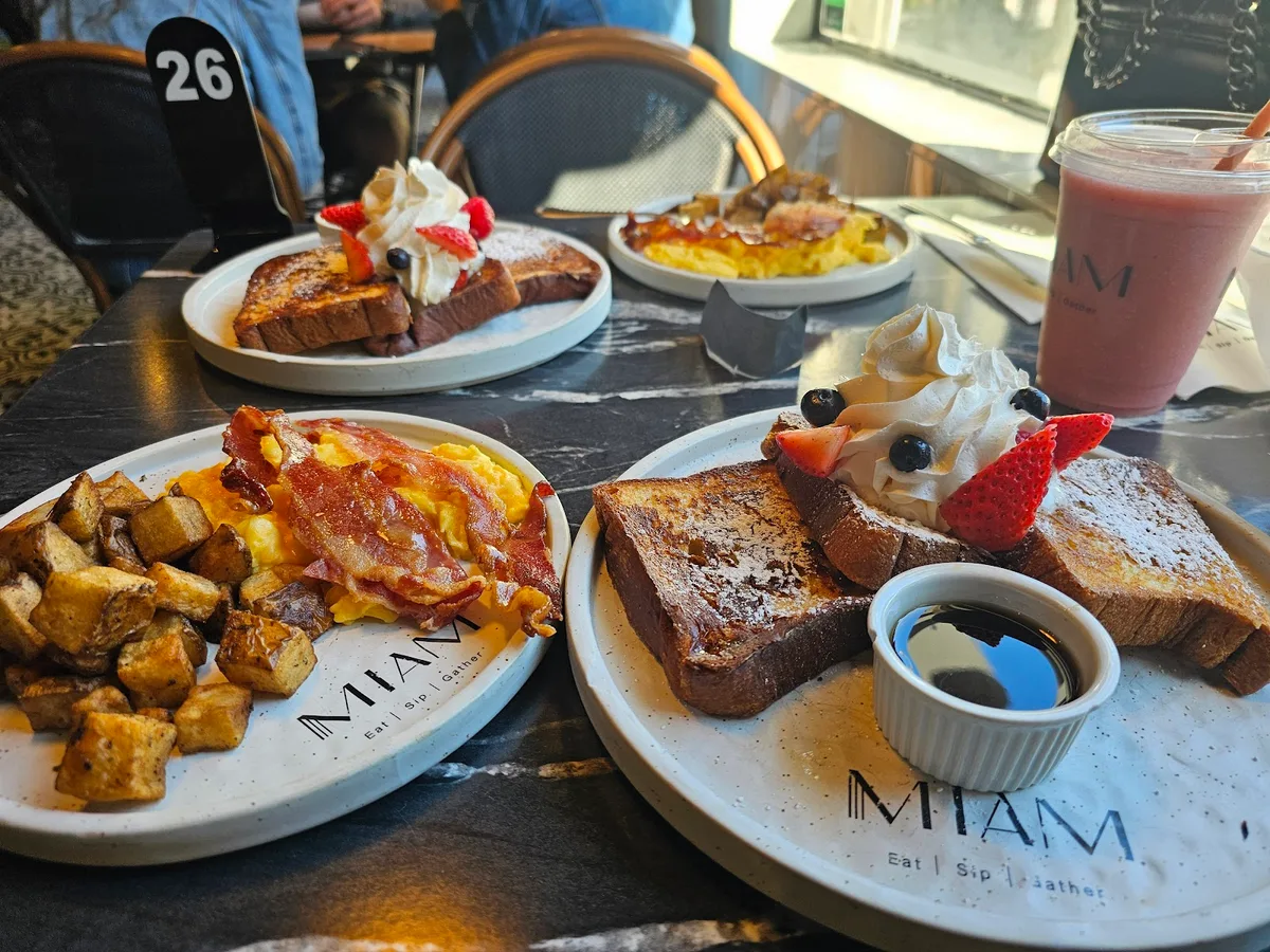 MIAM Cafe - Wynwood: Restaurant Photograph