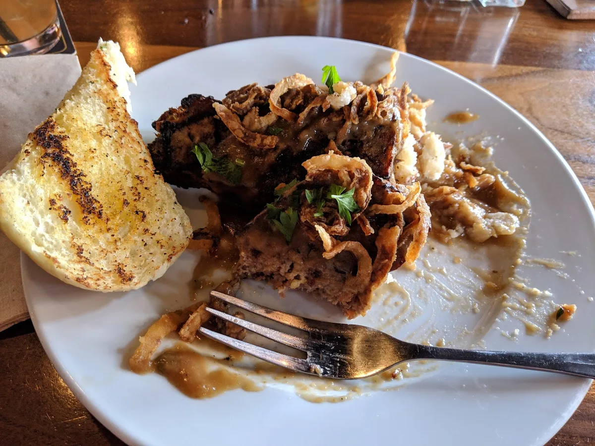 Saranac Public House: Restaurant Food And Dining Photo