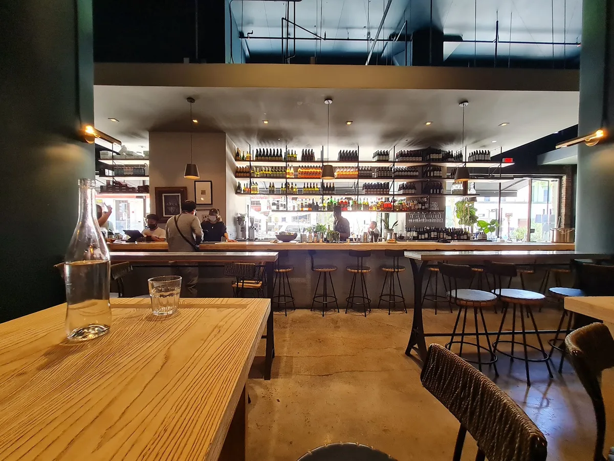 Zinqué - DTLA: Restaurant Photograph