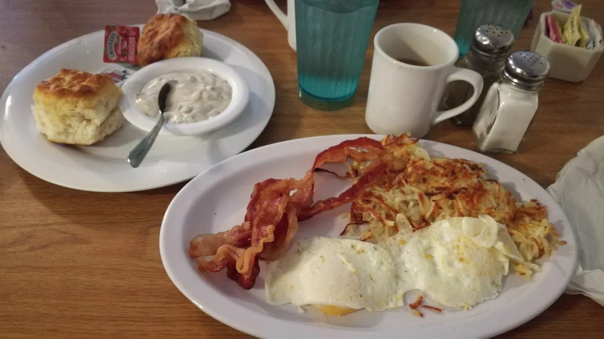 Moss' Southern Cooking: Restaurant Food And Dining Photo