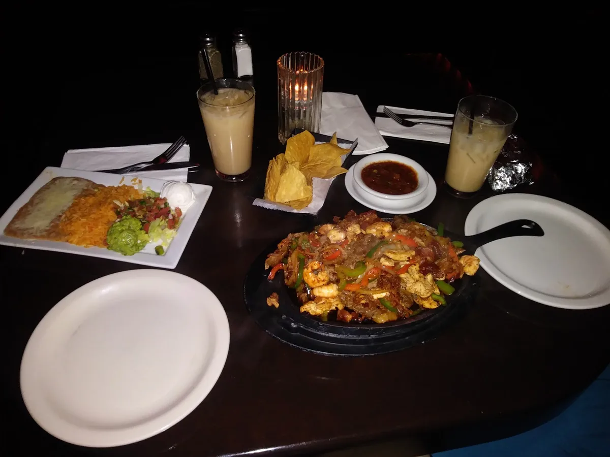 PV'S Fresh Grill, Tequila & Entertainment: Restaurant Food And Dining Photo