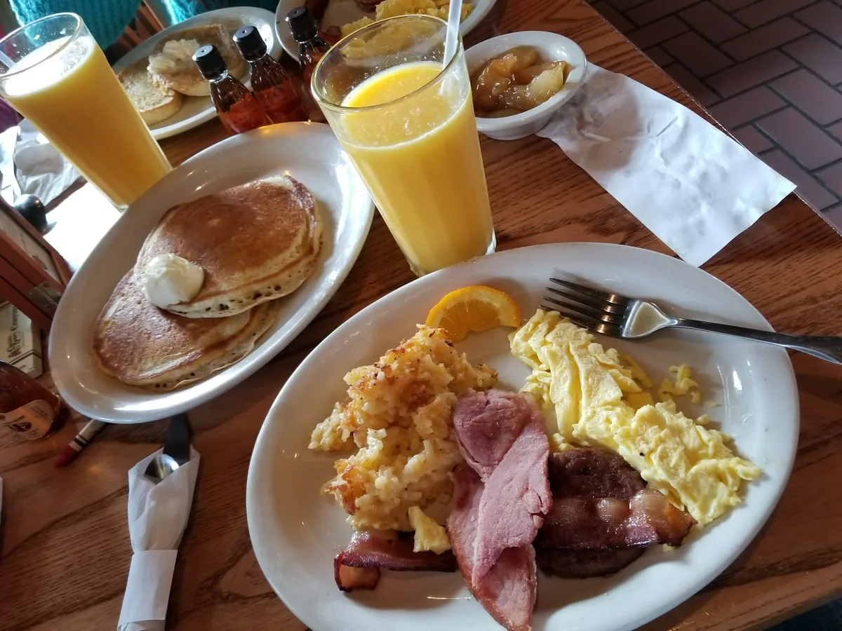 Cracker Barrel Old Country Store · Restaurant Photo From Google Maps