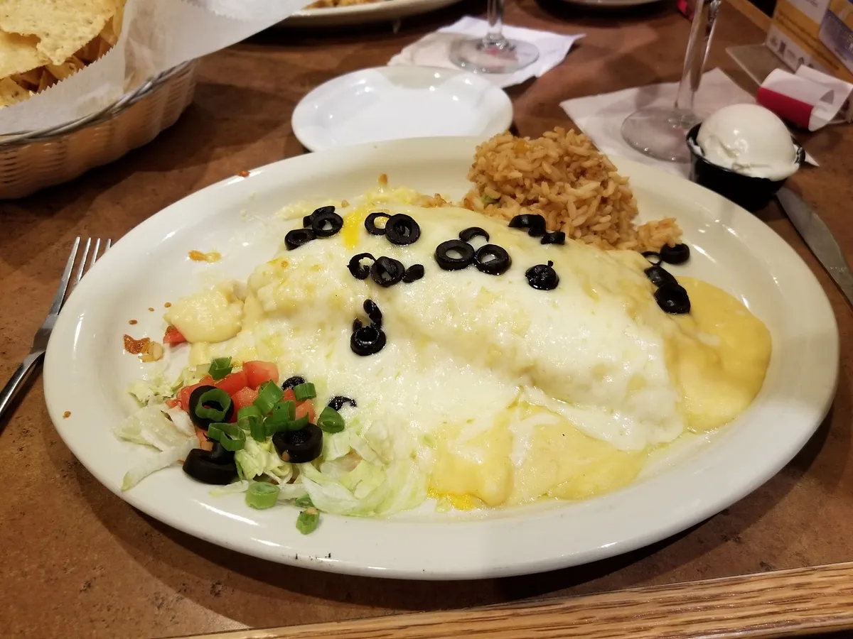Beltline Bar: Restaurant Food And Dining Photo