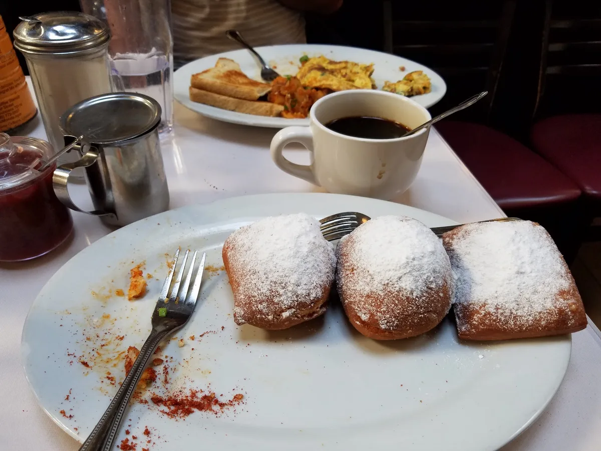 Brenda's French Soul Food: Restaurant Photograph