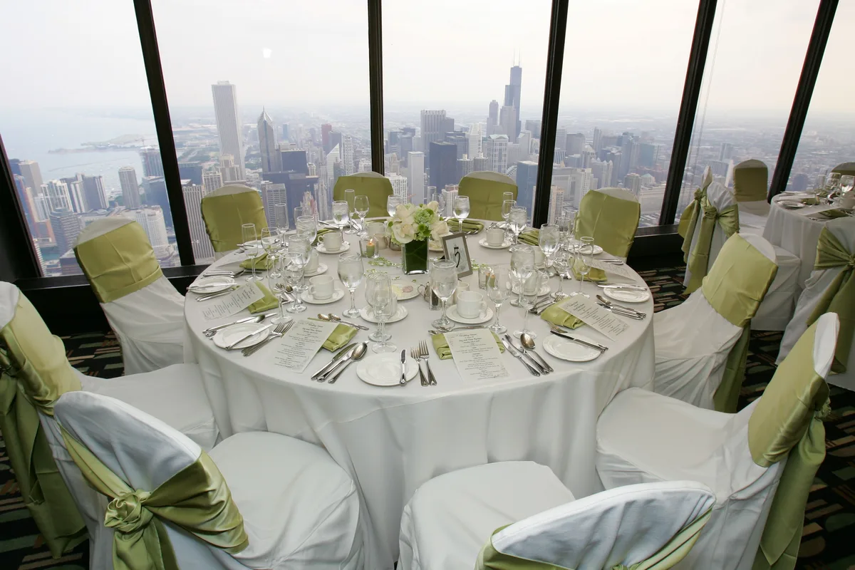The Signature Room at the 95th®: Restaurant Photograph