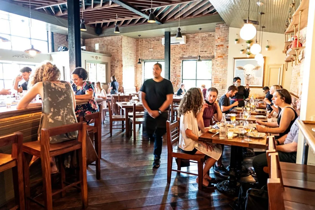 The Red Hen: Restaurant Photograph