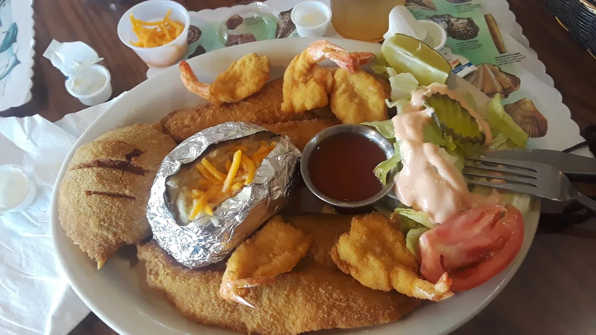 The Oyster Bar ll: Restaurant Food And Dining Photo