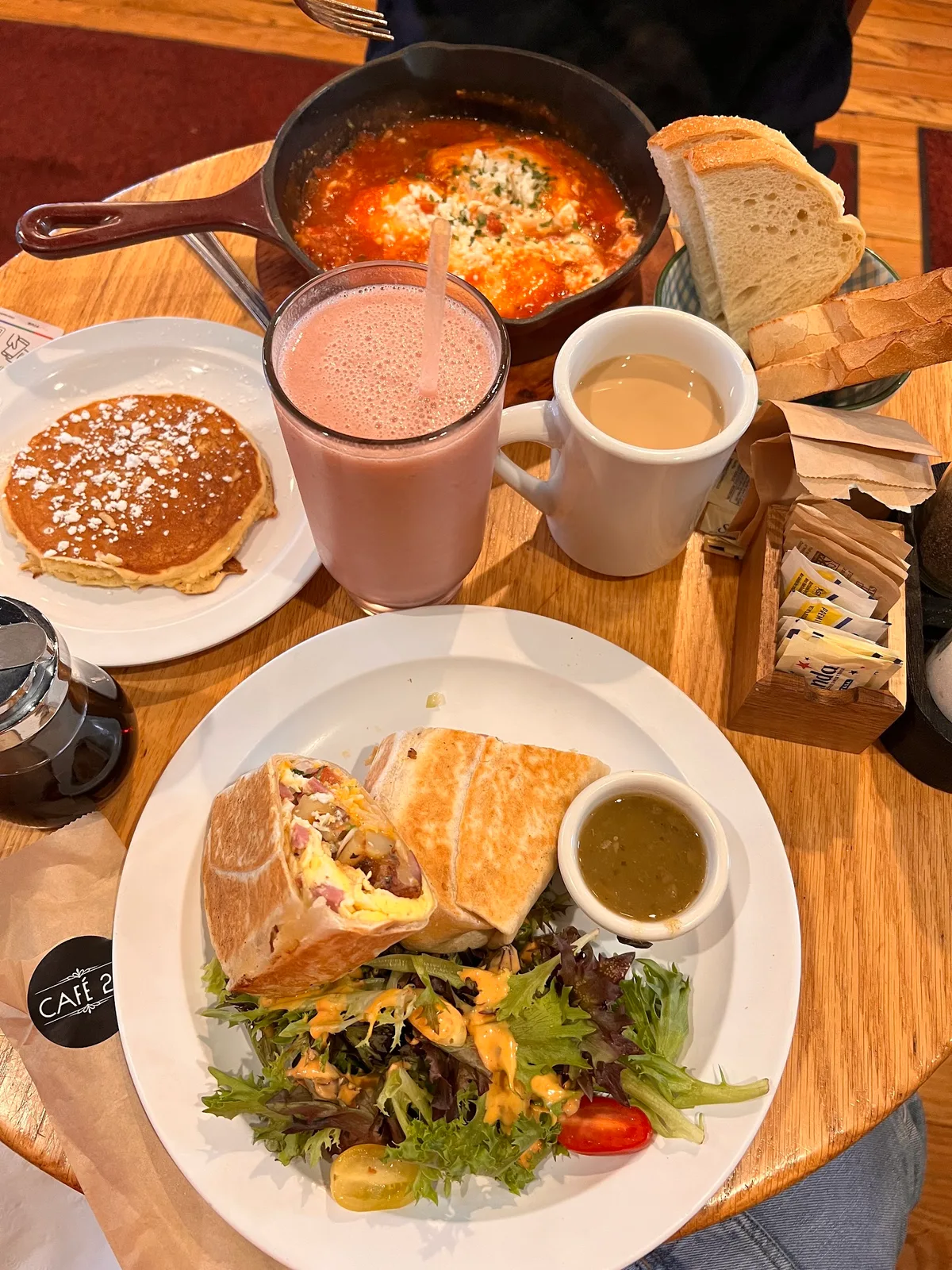 Cafe 26: Restaurant Photograph
