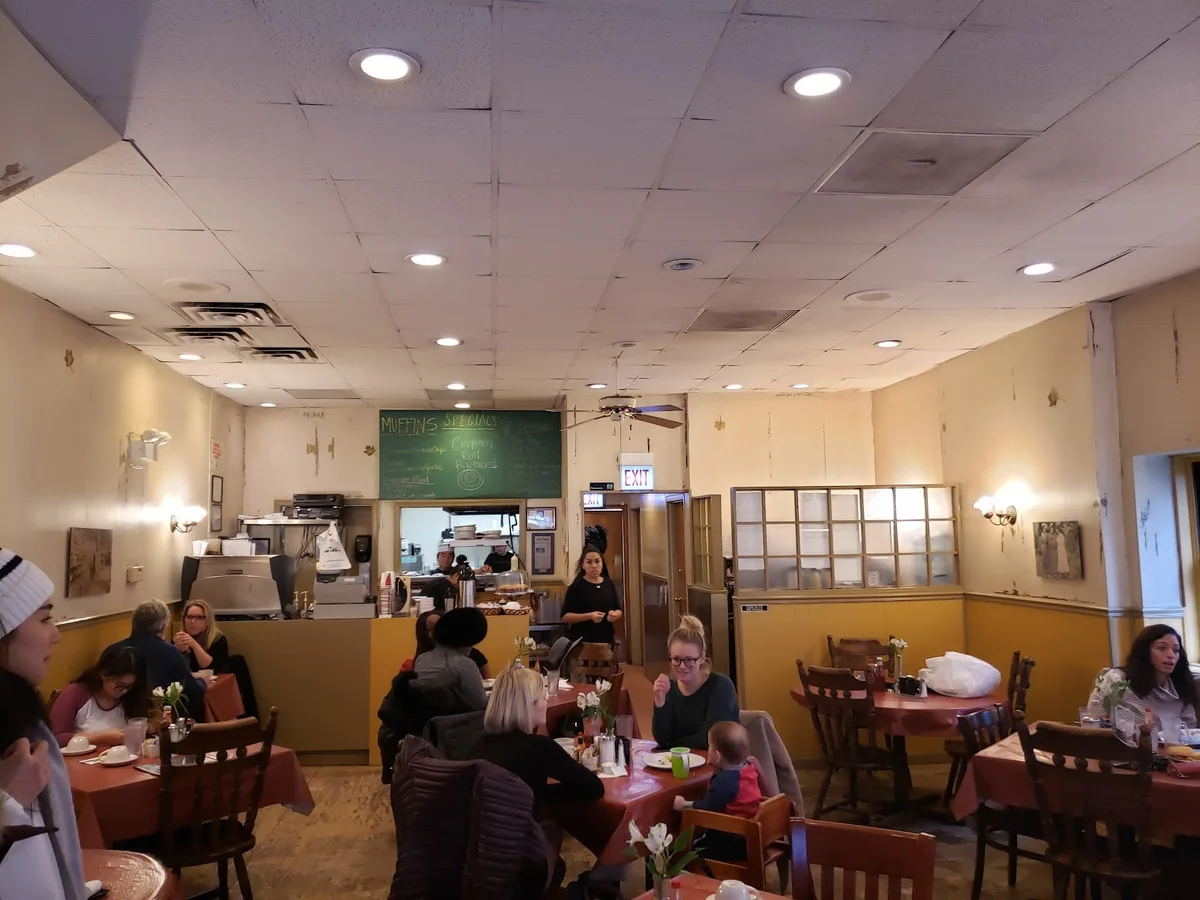 Sweet Maple Cafe: Restaurant Photograph