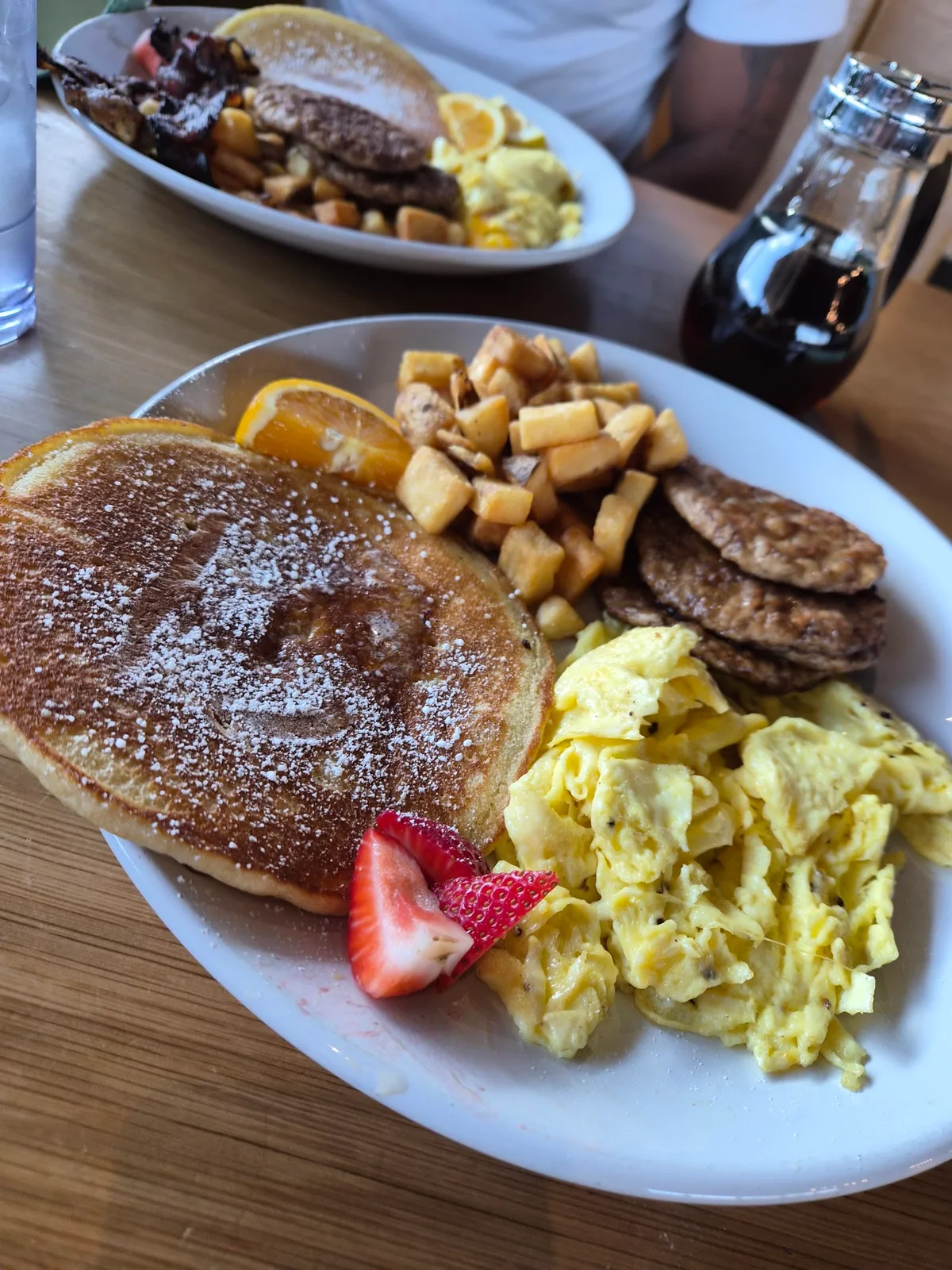 Scrambl'd: Restaurant Photograph