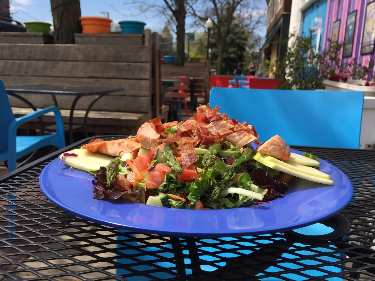 Hamburger Mary's Milwaukee: Restaurant Food And Dining Photo
