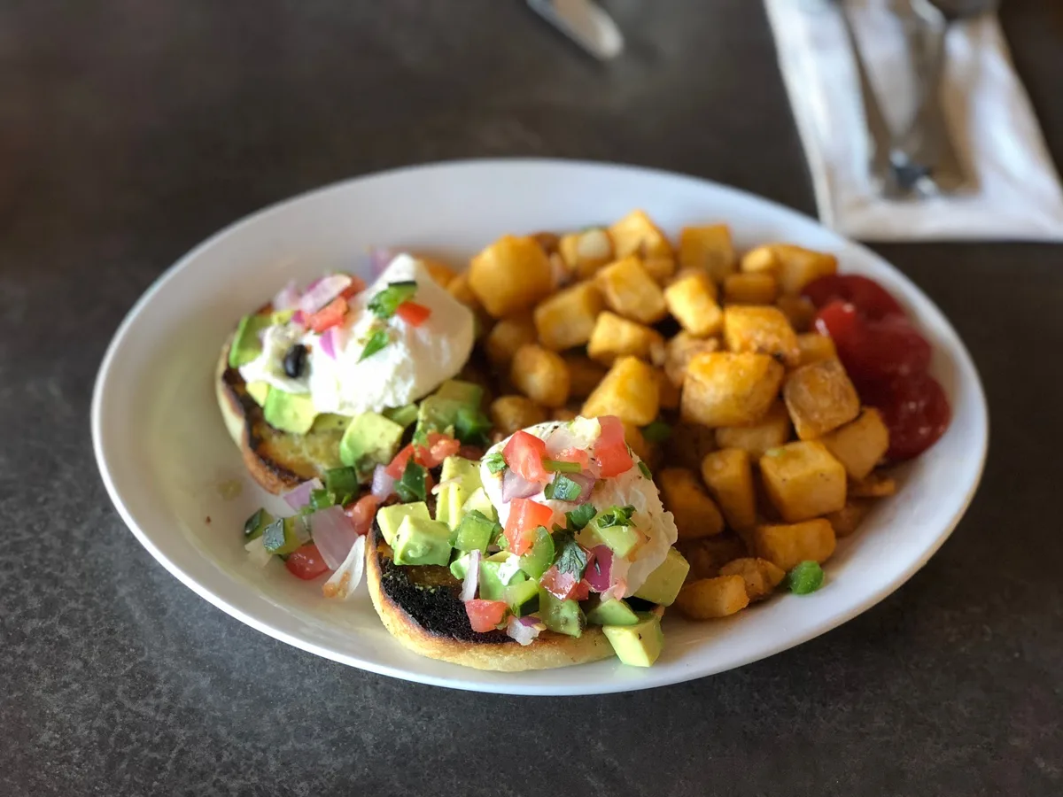 Hob Nob Restaurant: Restaurant Food And Dining Photo