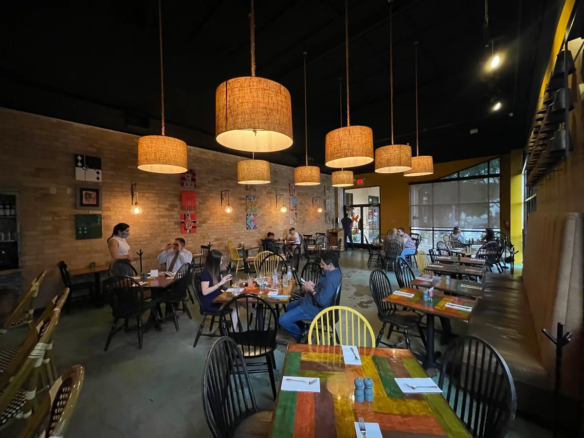 Lolitas Bistro: Restaurant Photograph