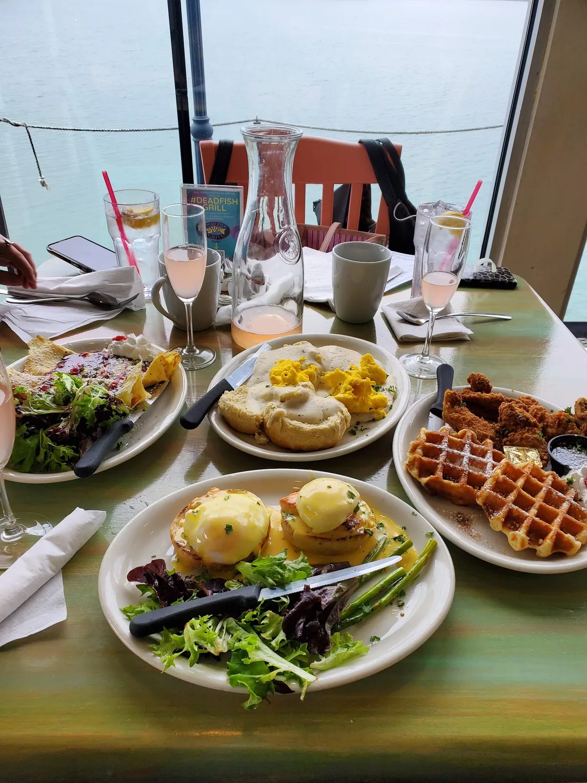 Dead Fish Grill: Restaurant Photograph