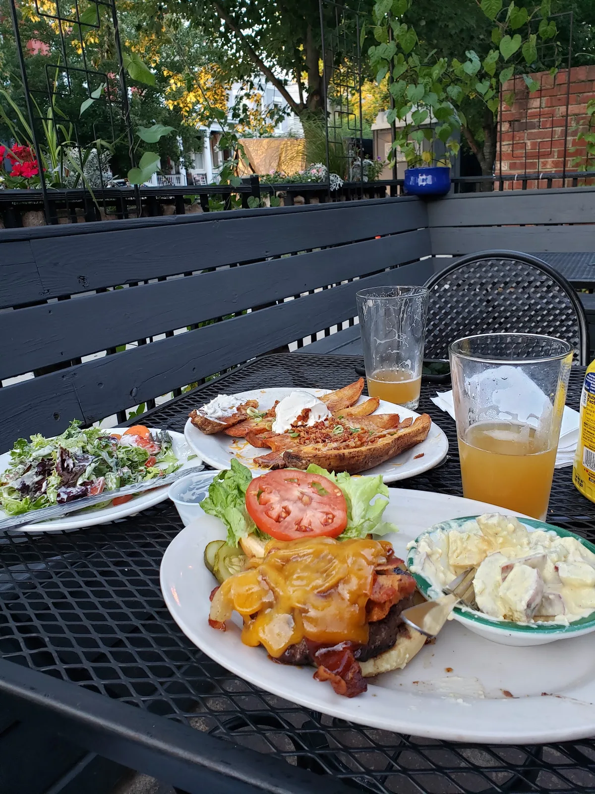Curbside Cafe · Restaurant Photo From Google Maps