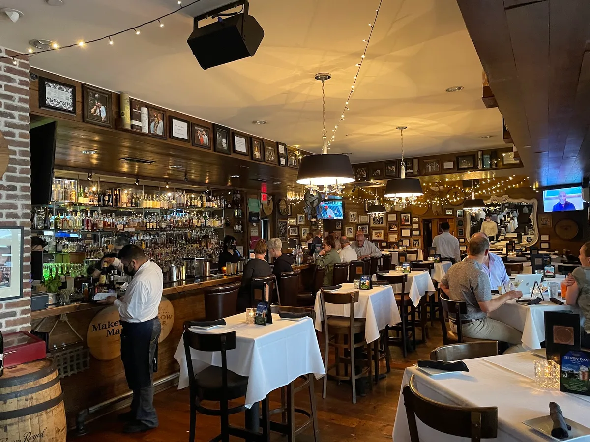 Federal American Grill: Restaurant Photograph