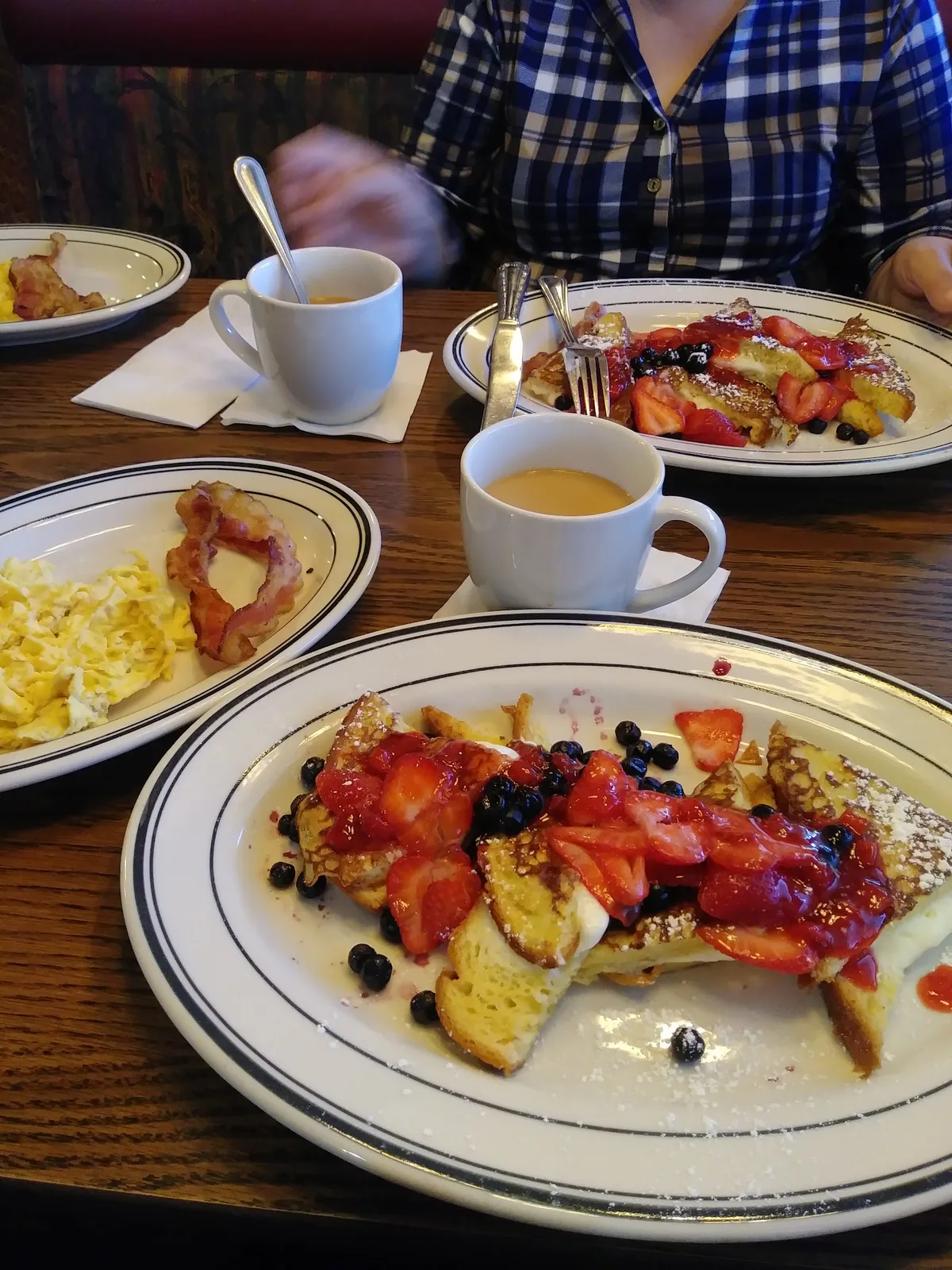 Mimi's Cafe · Restaurant Photo From Google Maps