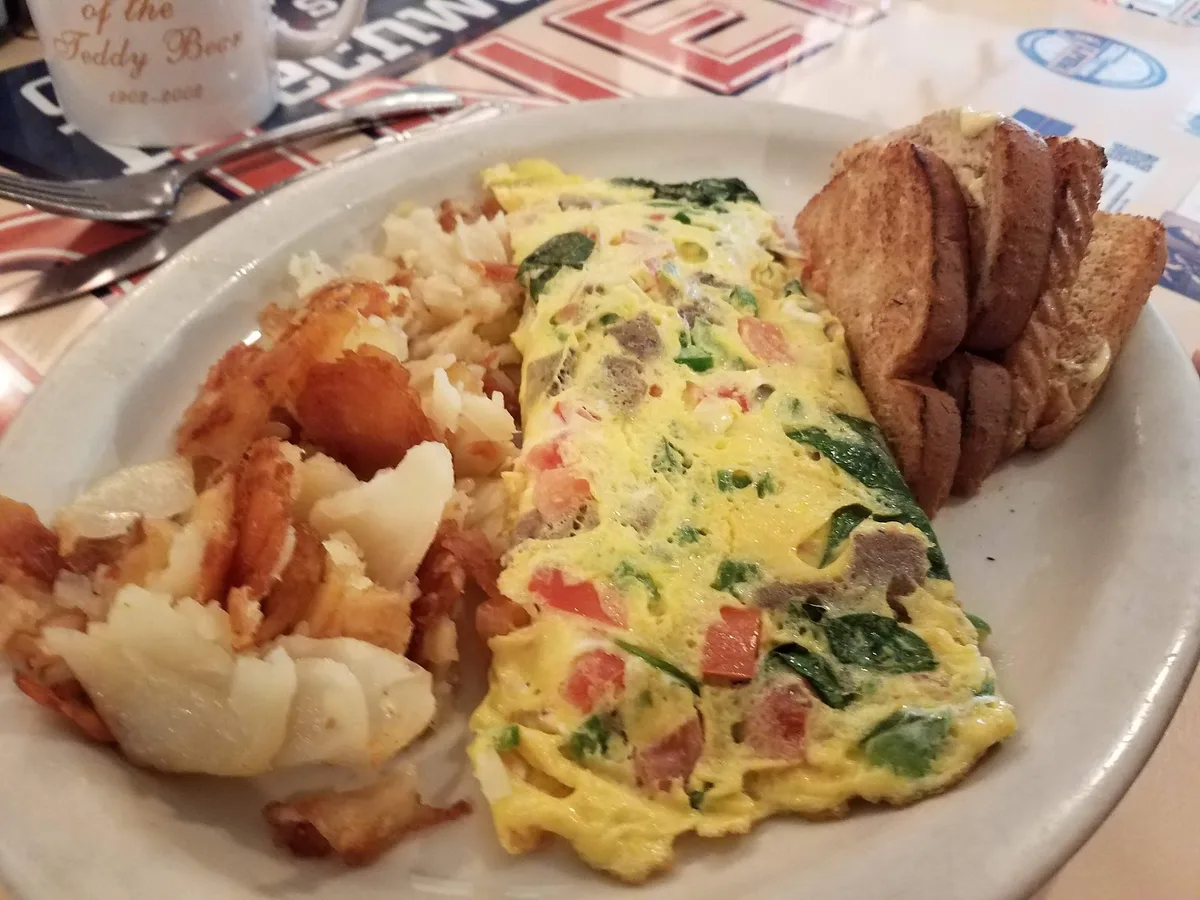 Beechwold Diner: Restaurant Food And Dining Photo