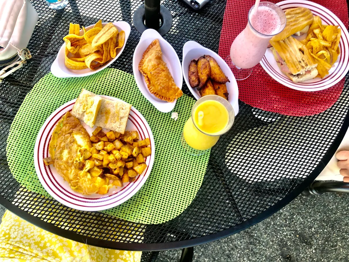 Cafe Reyes: Restaurant Food And Dining Photo