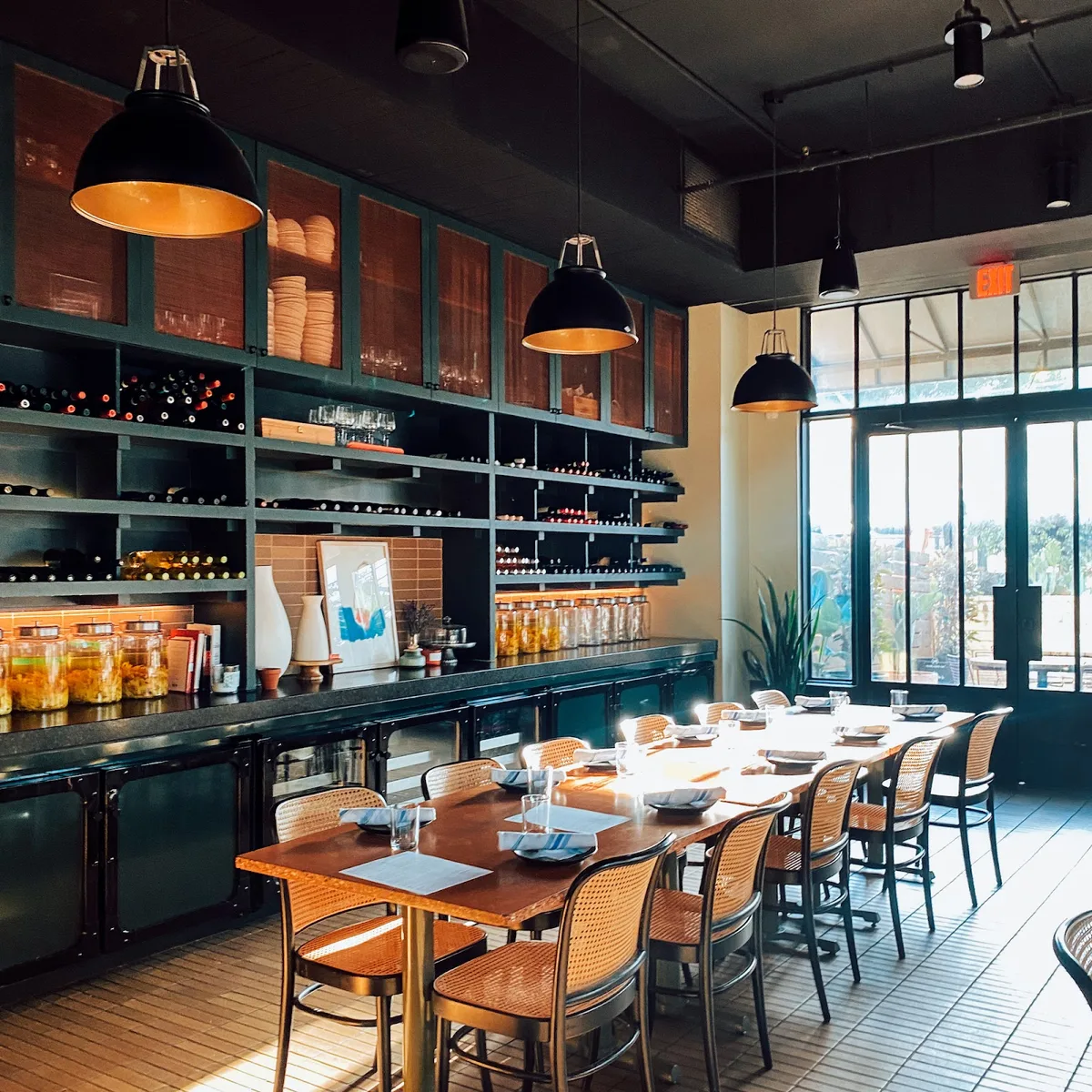Corner Restaurant & Bar: Restaurant Photograph