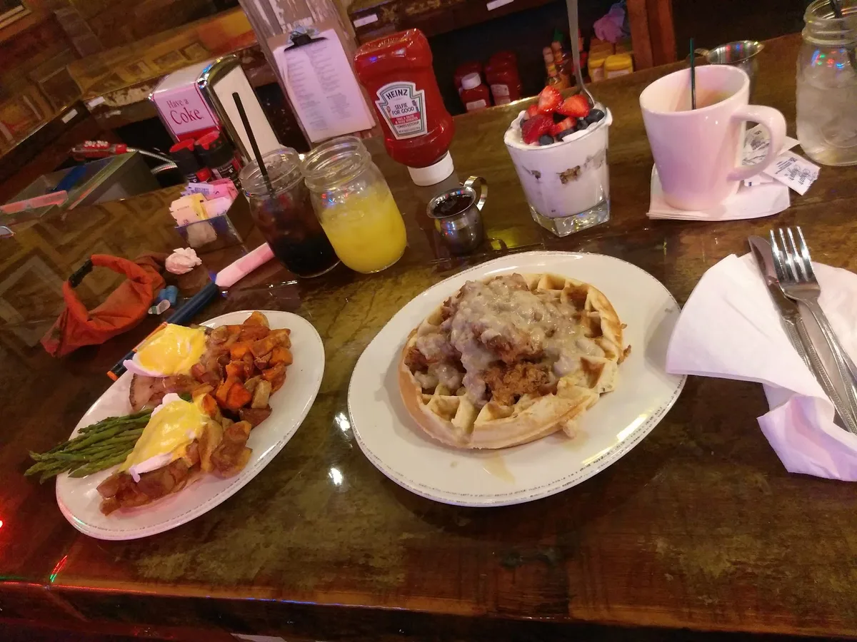 Sun Diner · Restaurant Photo From Google Maps