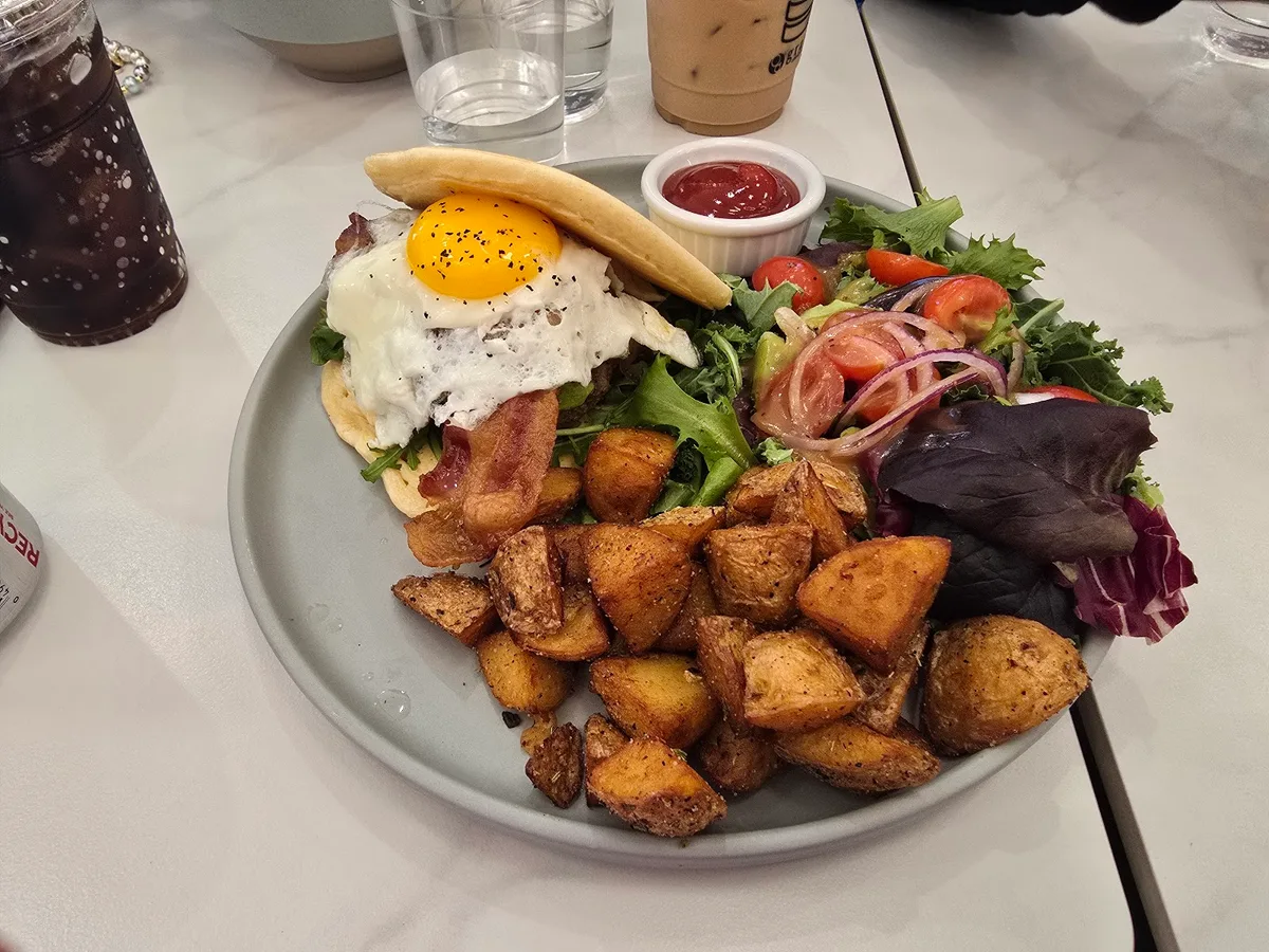 Gram Cafe & Pancakes Irvine · Restaurant Photo From Google Maps