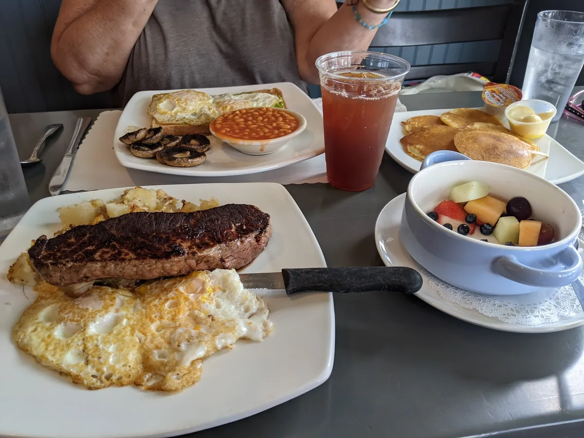 Irish Coffee Shop: Restaurant Food And Dining Photo