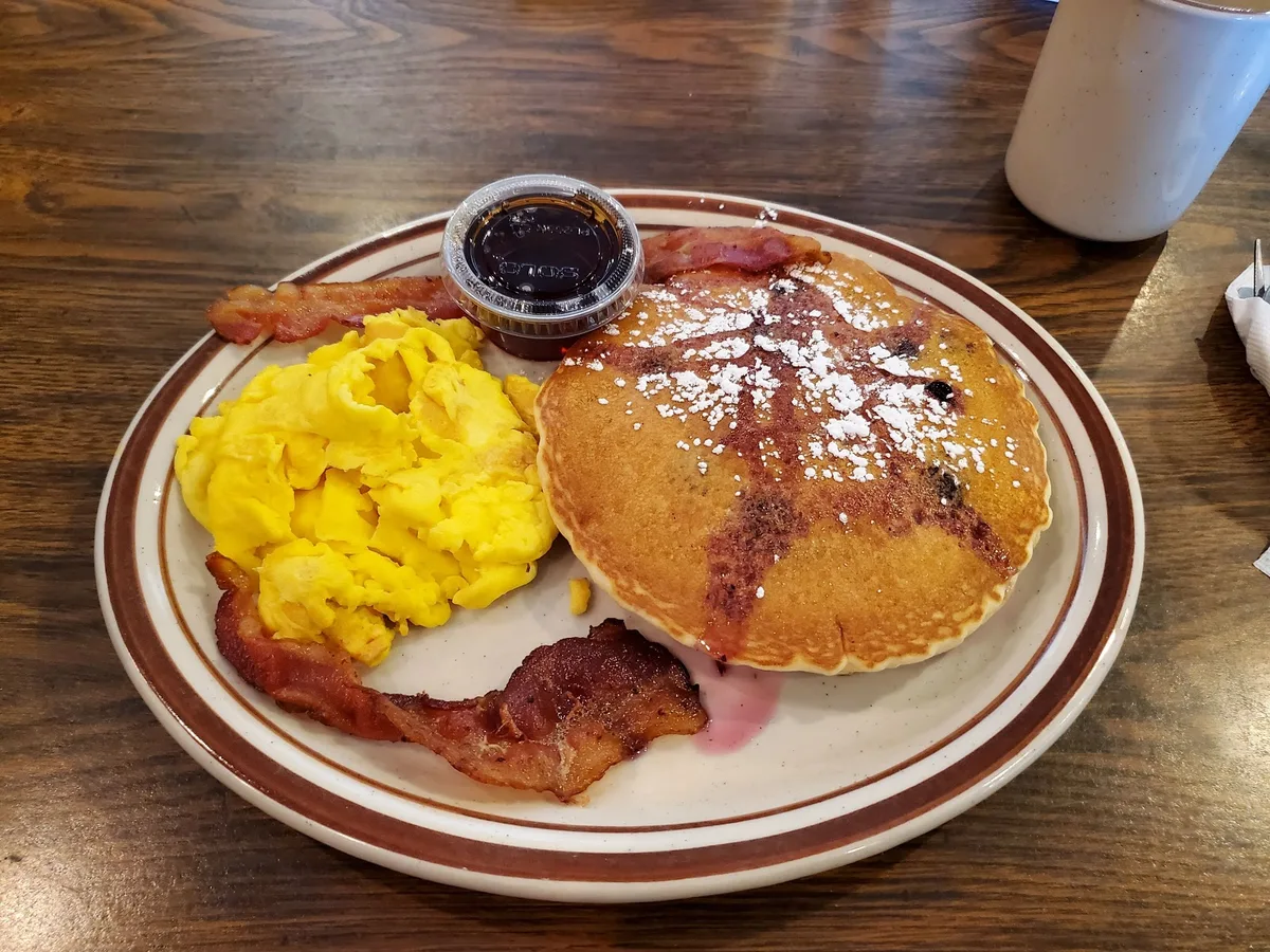 Blueberry Pancake House ll Fort Wayne: Restaurant Food And Dining Photo