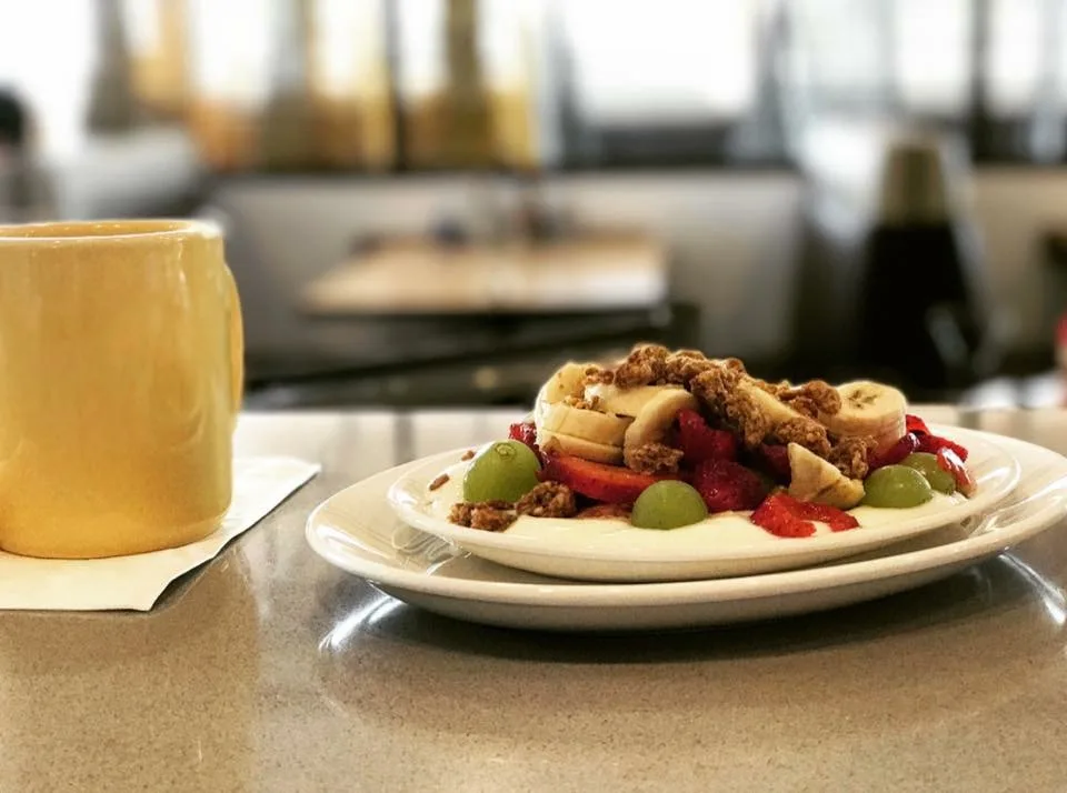 Sunny's for Breakfast and Lunch: Restaurant Food And Dining Photo