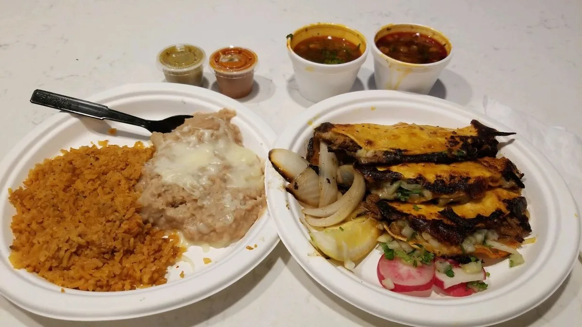 Tacos Buenrostro - Taco Truck: Restaurant Food And Dining Photo