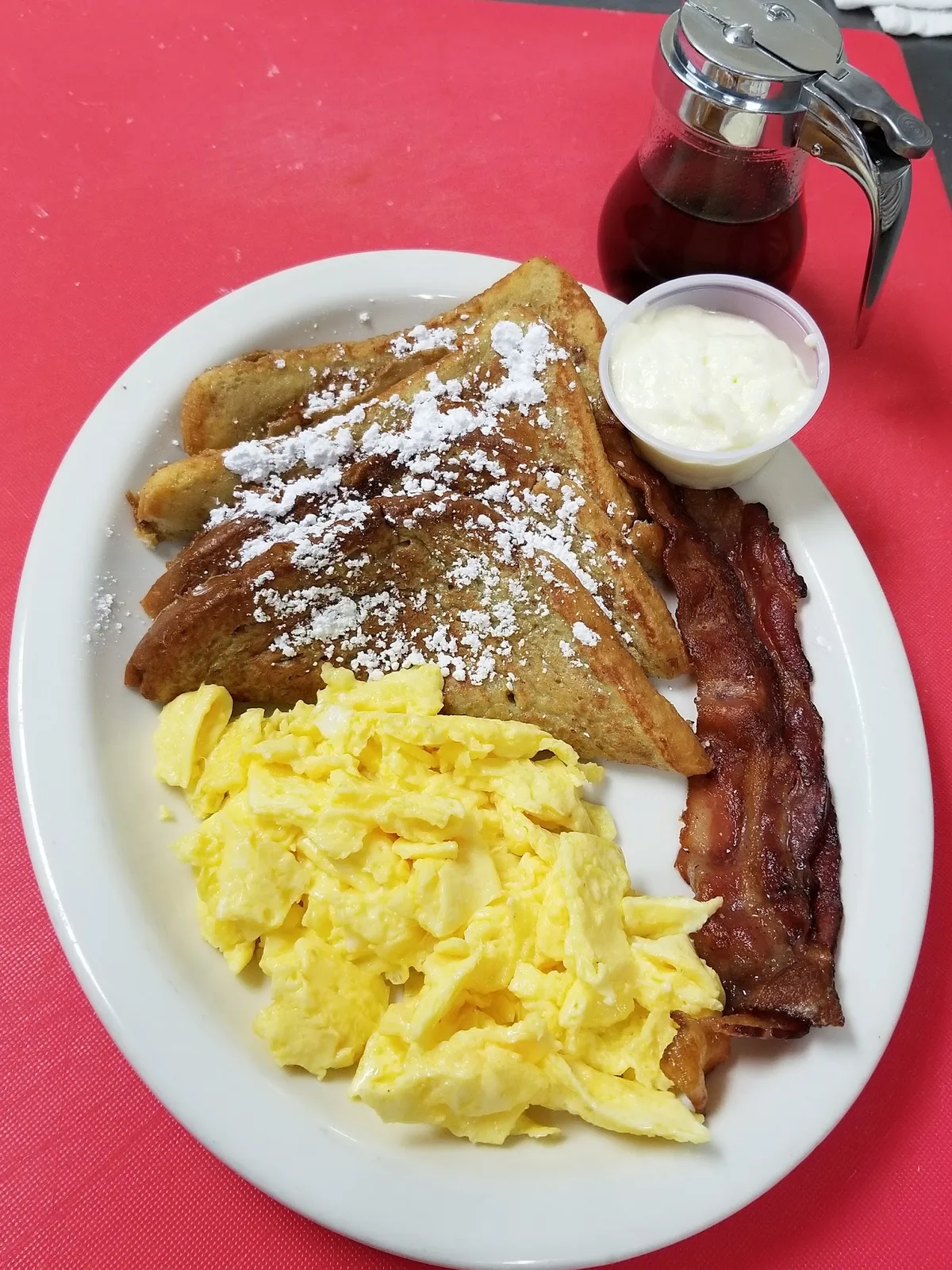 51st Avenue Cafe: Restaurant Food And Dining Photo