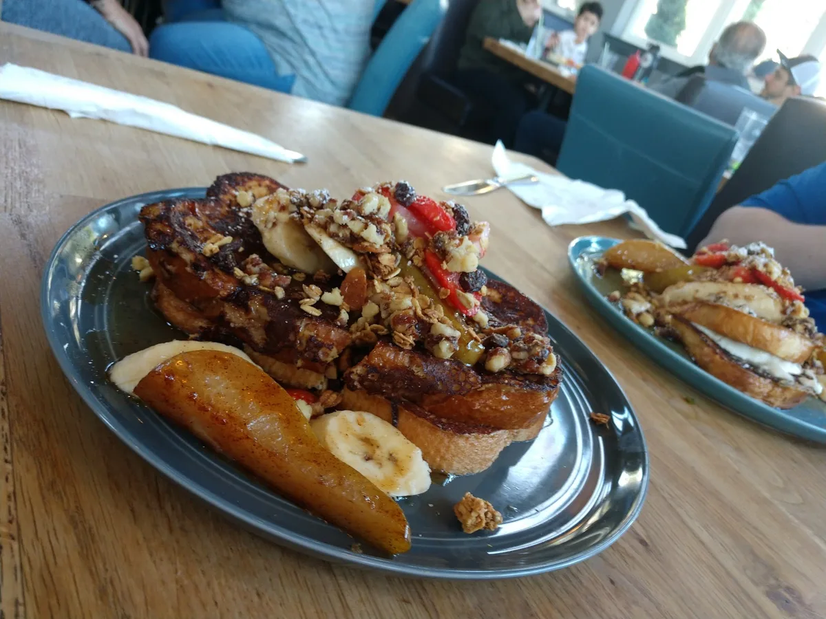 Café Dantorels: Restaurant Food And Dining Photo
