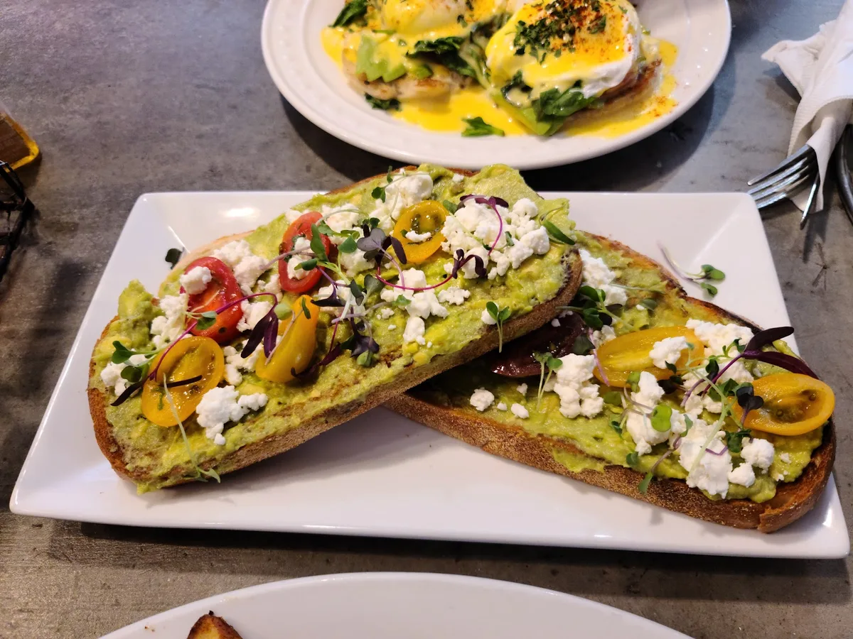 Morning Squeeze: Restaurant Photograph