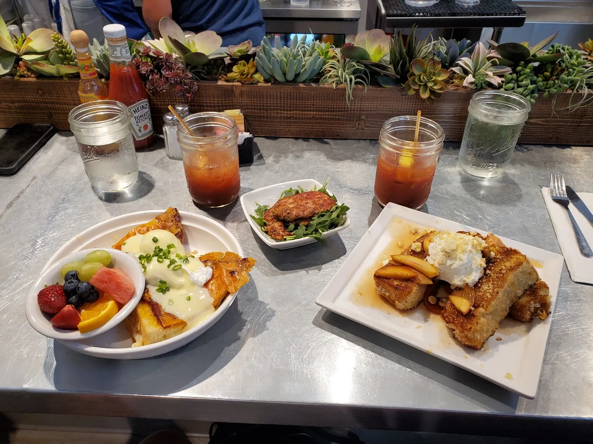 Bacon & Butter East Sac: Restaurant Food And Dining Photo
