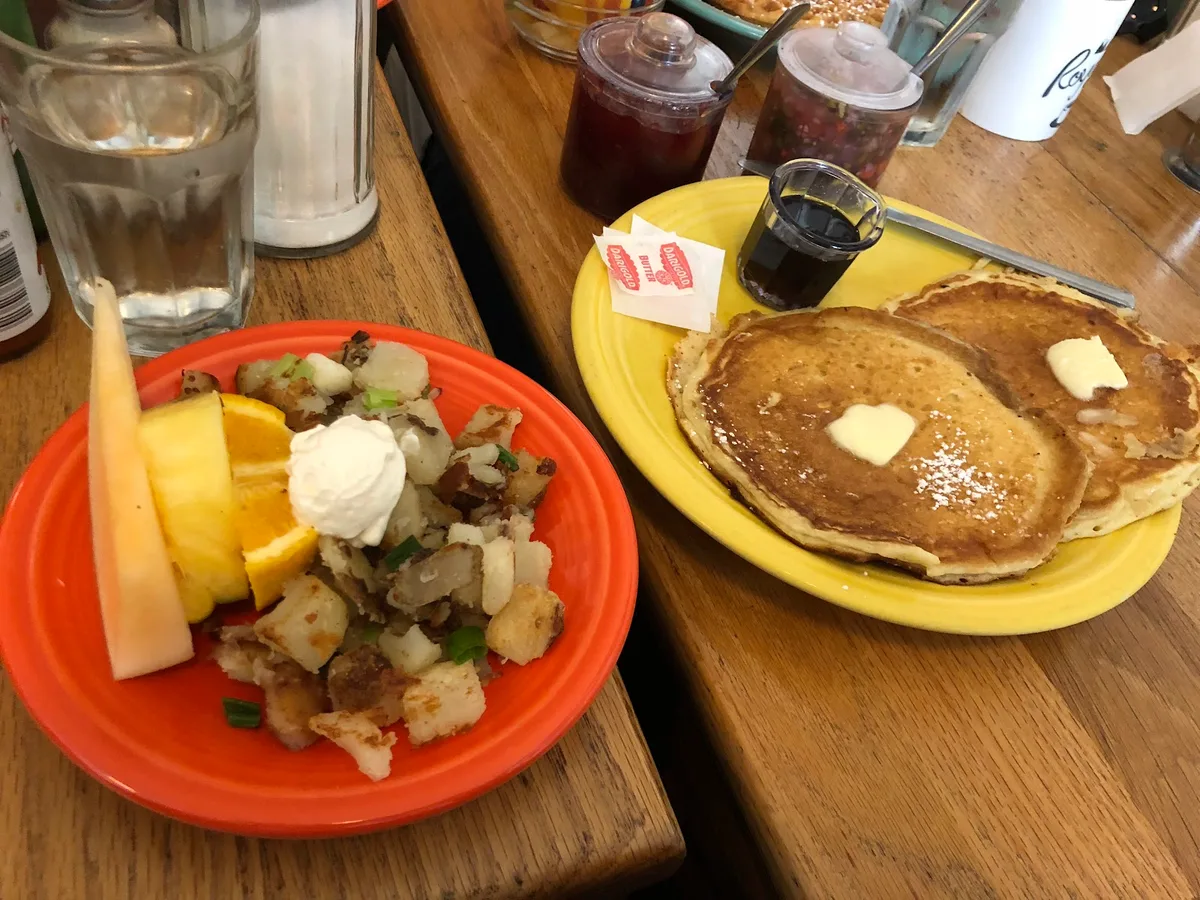 Mama's Royal Cafe: Restaurant Photograph