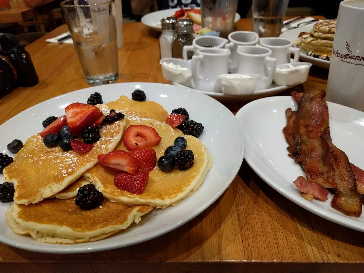 Wildberry Pancakes & Cafe: Restaurant Photograph