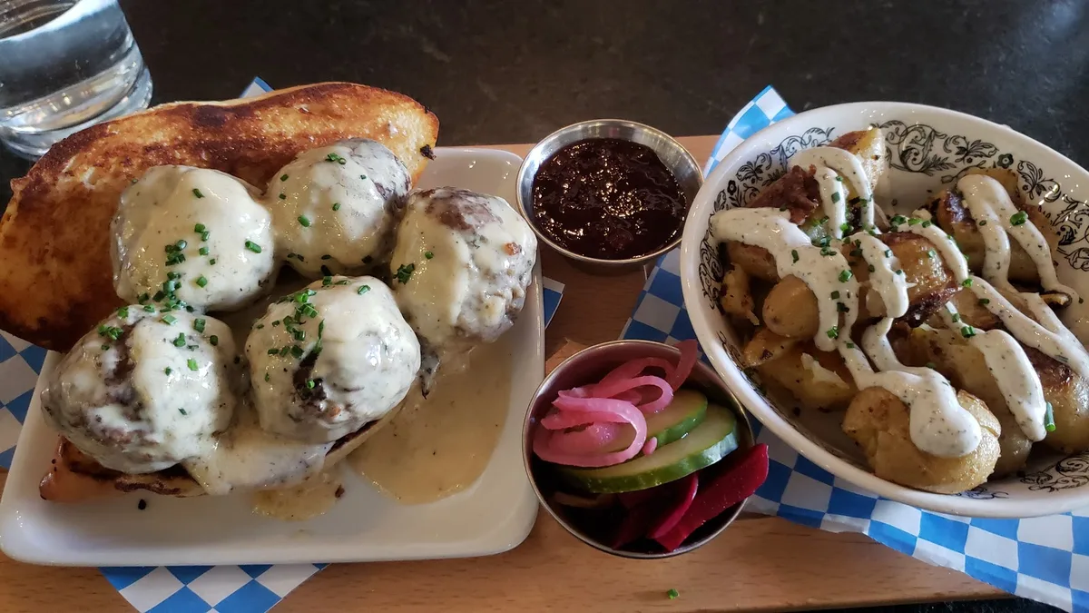 Broder Café: Restaurant Food And Dining Photo