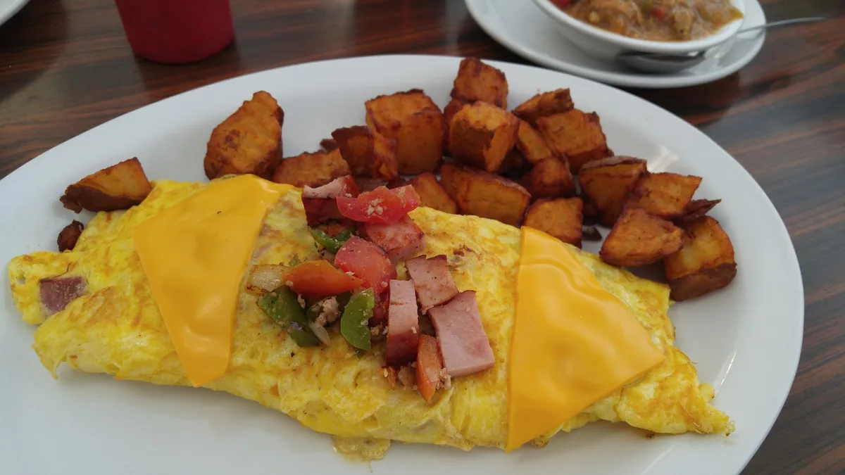 Big Train Family Restaurant: Restaurant Food And Dining Photo