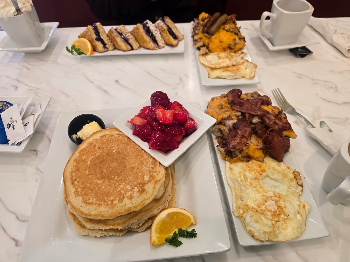 Keke's Breakfast Cafe: Restaurant Photograph
