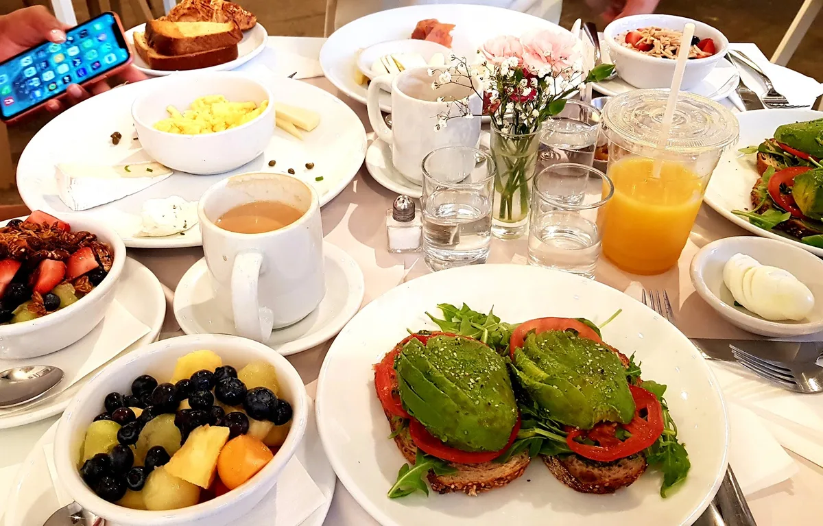 FRIEDA: Restaurant Photograph