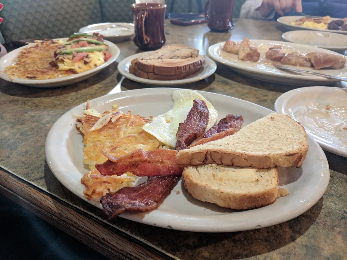 Frankie Doodles: Restaurant Photograph