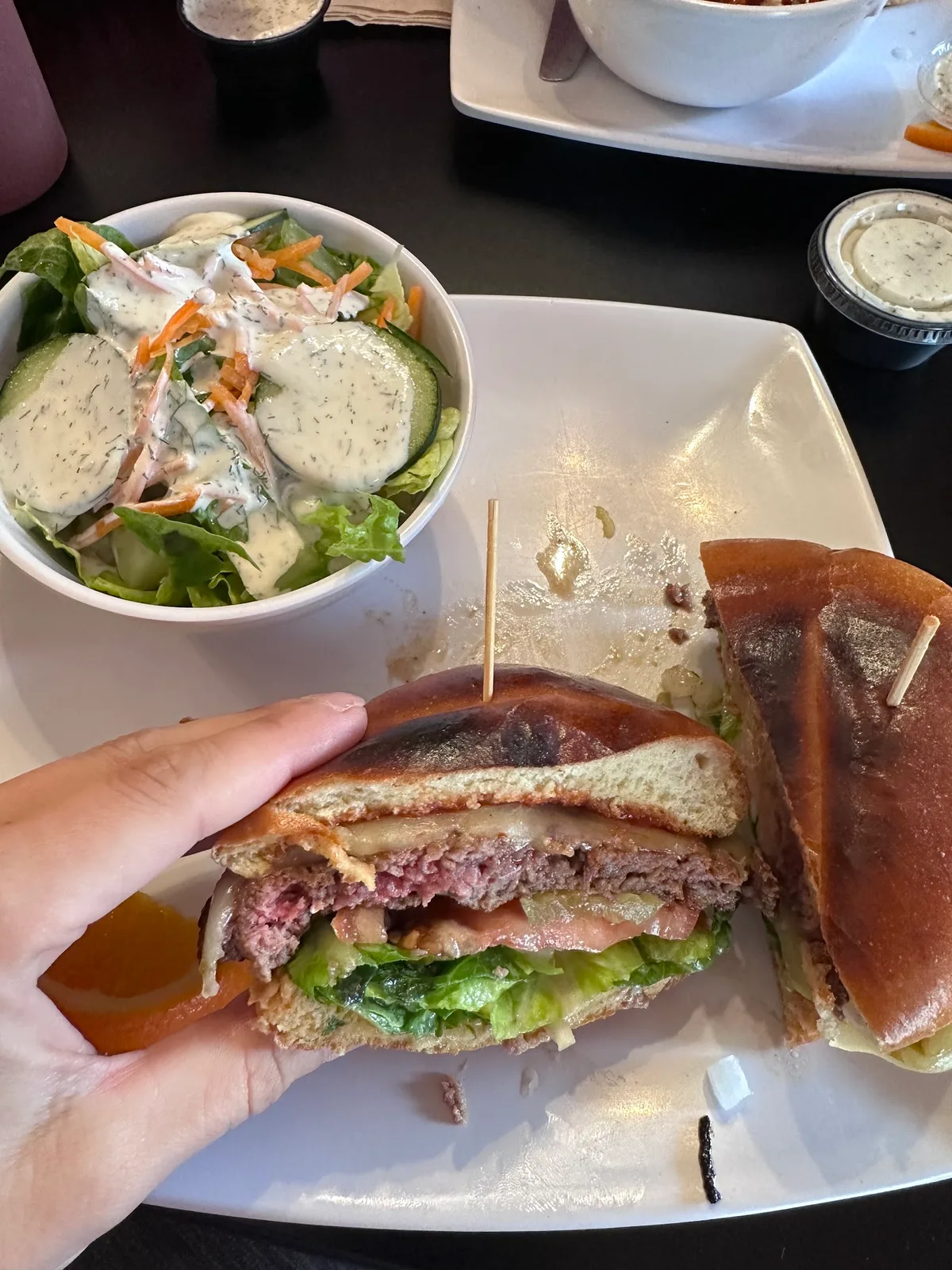 Bounty Hunters Grind & Grill: Restaurant Photograph