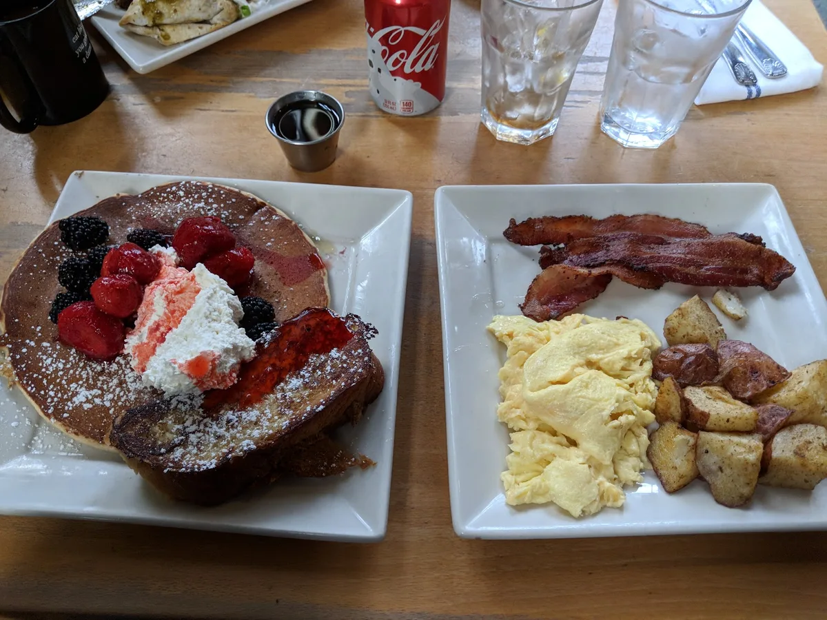 Portage Bay Cafe - Roosevelt: Restaurant Photograph