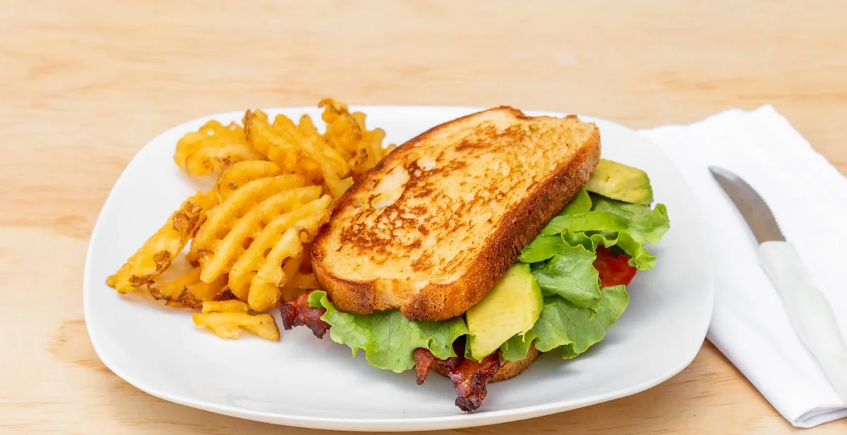 G-Gems Bakery Cafe: Restaurant Food And Dining Photo