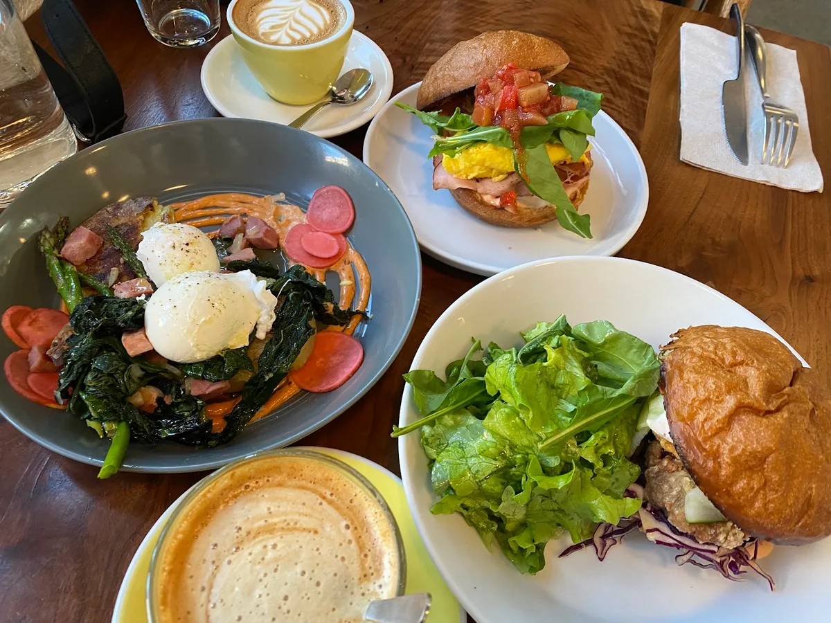 Stowaway Kitchen: Restaurant Photograph